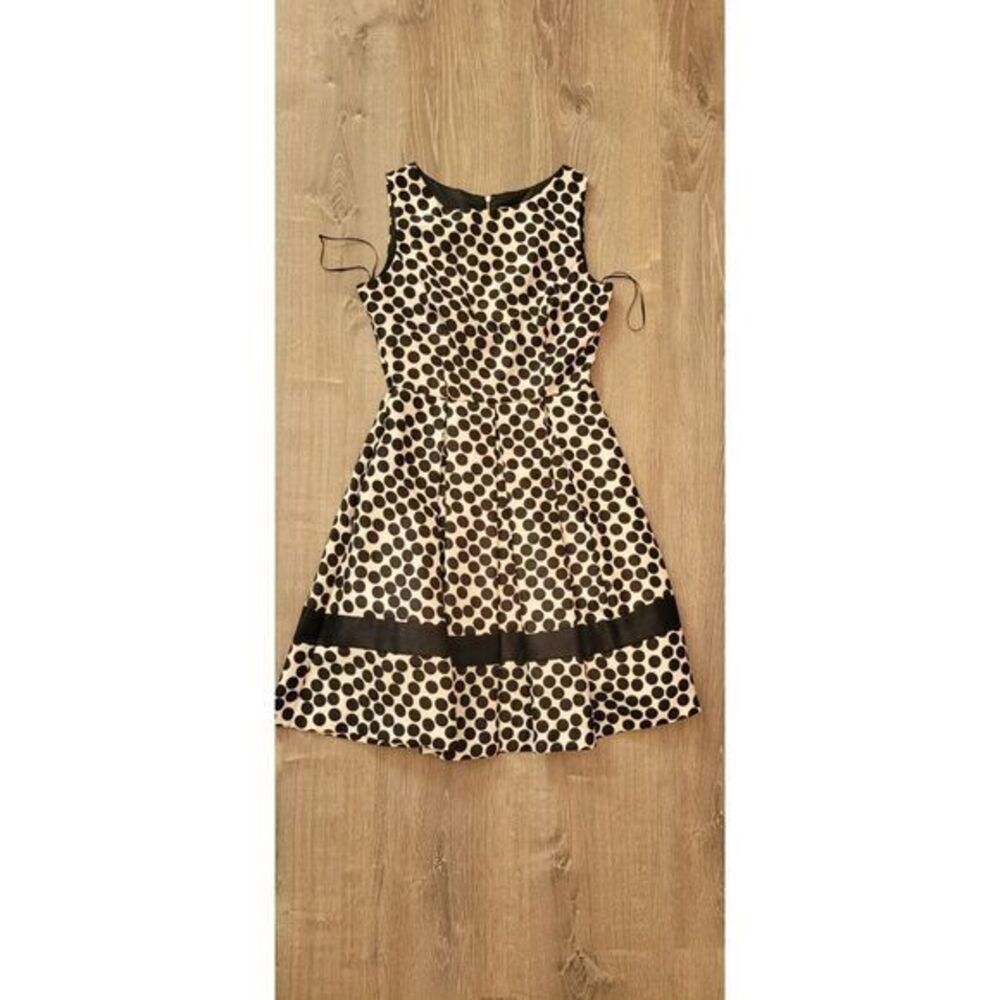 Danny and Nicole White/ Black Polka‎ Dot Dress Woman's Size 4